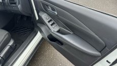 Nissan Qashqai 1.3 DiG-T MH N-Connecta 5dr Petrol Hatchback